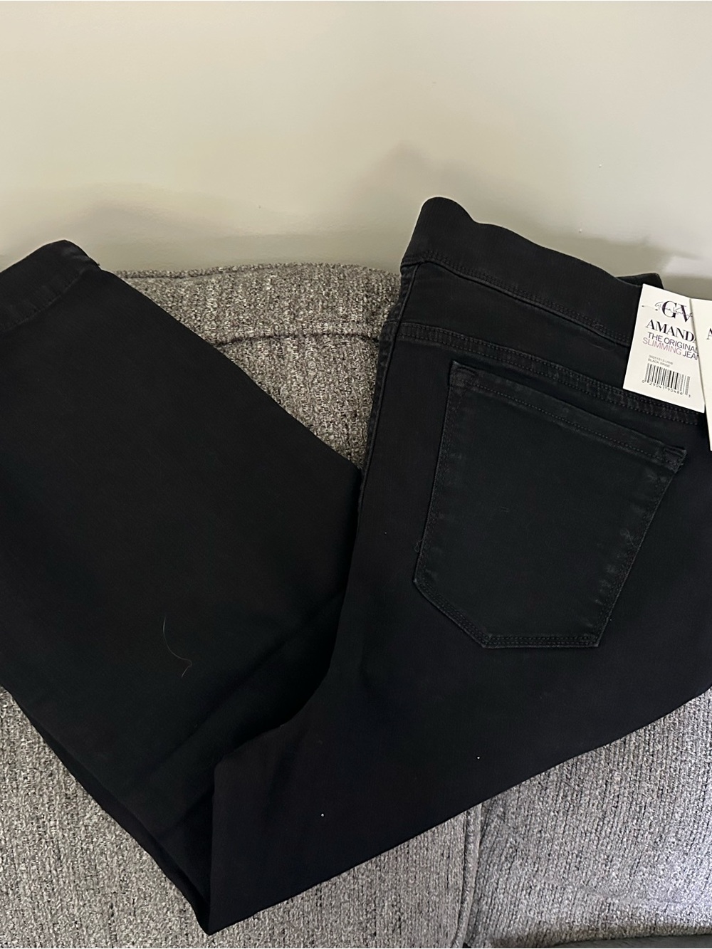 Gloria Vanderbilt Black Skinny Jeans - Slimming Fit